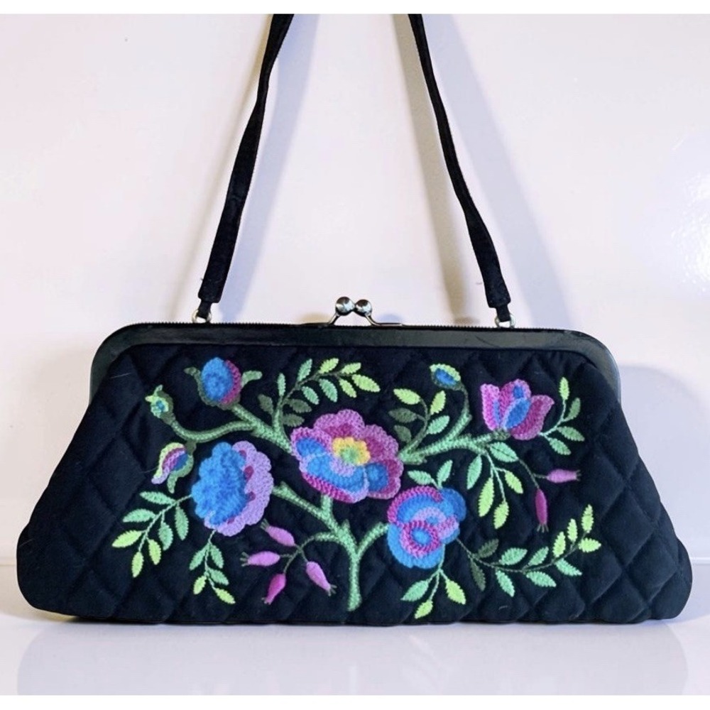 Vera Bradley Veronique Ltd. Edition Black Fabric Embroidered Floral Clutch EUC
